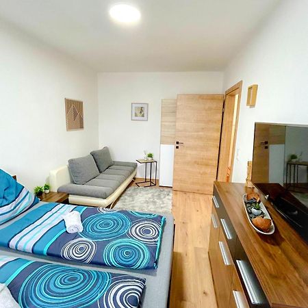 Moderne Ferienwohnung Felbbauer #30 Кніттельфельд Екстер'єр фото